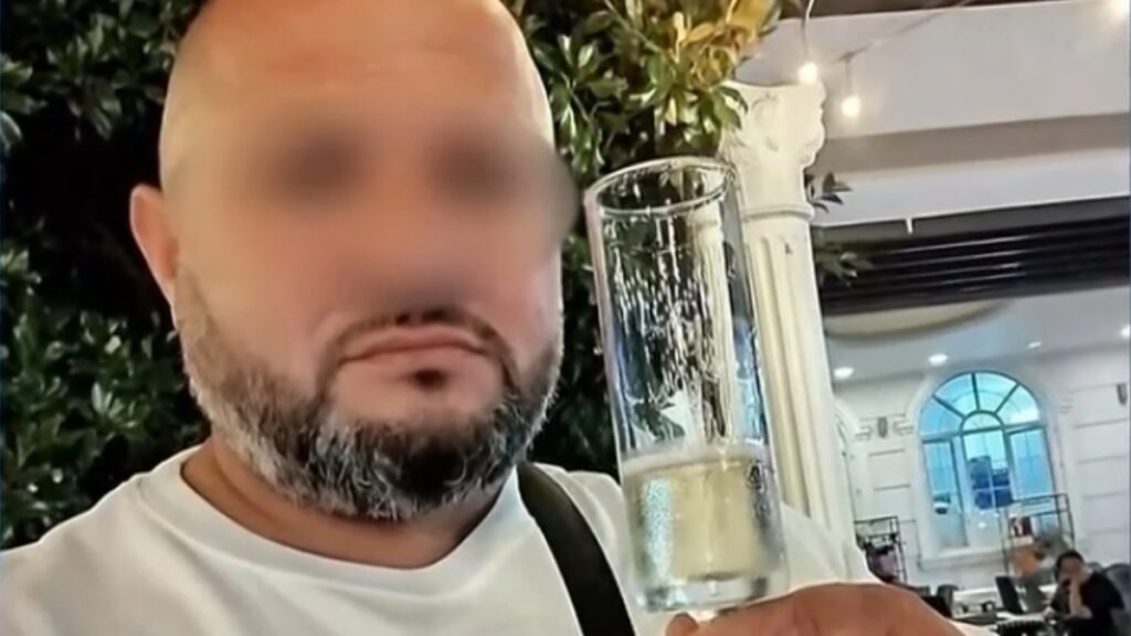 Νέα Σμύρνη: Τα τελευταία δευτερόλεπτα πριν την δολοφονία της 45χρονης – Ο 48χρονος την κλώτσησε δύο φορές πριν την πυροβολήσει