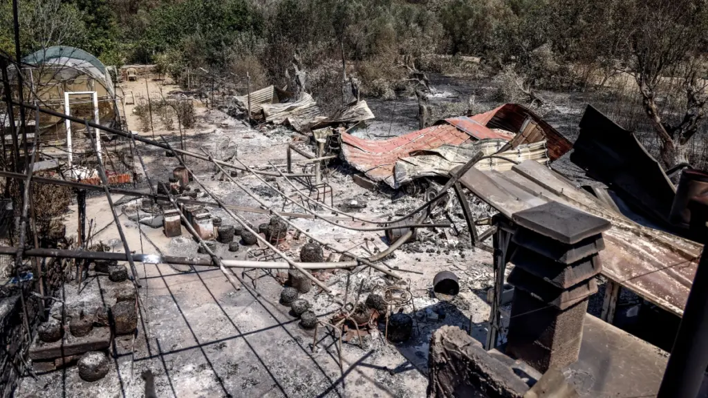 Ολοκληρώθηκαν οι πληρωμές στήριξης στη Χίο για τις πυρκαγιές του 2025 – Δόθηκαν 509.643,30 ευρώ σε 59 επιχειρήσεις