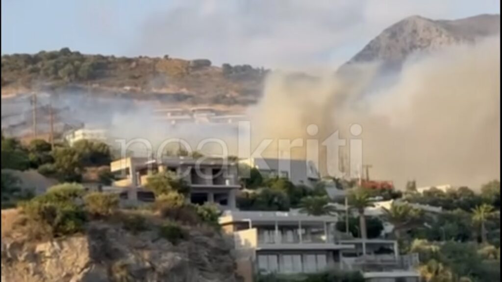 Φωτιά στο Ρέθυμνο: Μήνυμα του 112 για εκκένωση σε Φωτεινάρι και Σούδα – Σηκώθηκαν 4 ελικόπτερα