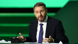 Ανδρουλάκης στη ΔΕΘ: «Στόχος η πρώτη θέση» – Το «όχι» στη ΝΔ, η απάντηση στον Τσίπρα και τα μέτρα