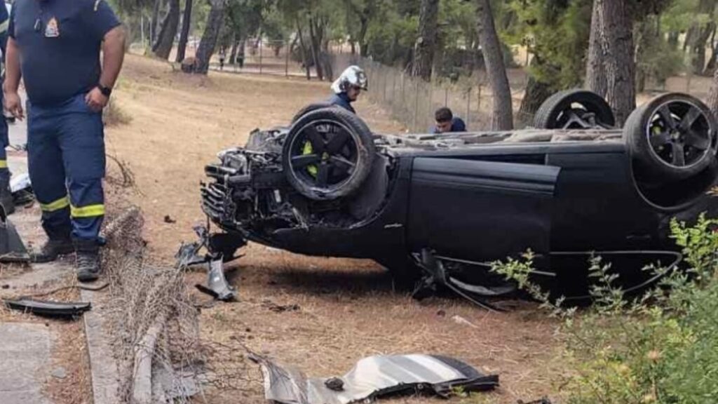 Δροσιά: Ντεραπάρισε αμάξι στη Μαραθώνος – Από τύχη γλίτωσε ο οδηγός (βίντεο)