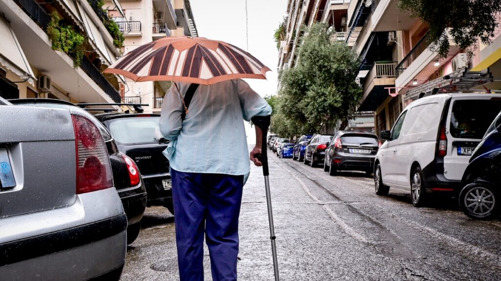 Καιρός: Νέο κύμα κακοκαιρίας από την Τετάρτη με βροχές και καταιγίδες – Ποιες περιοχές θα βρεθούν στο “επίκεντρο”