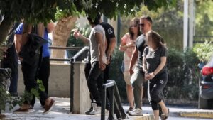 Κυψέλη: Προθεσμία για να απολογηθούν την Τρίτη πήραν οι τρεις κατηγορούμενοι – Δικό του τεχνικό σύμβουλο θα ορίσει το ζευγάρι