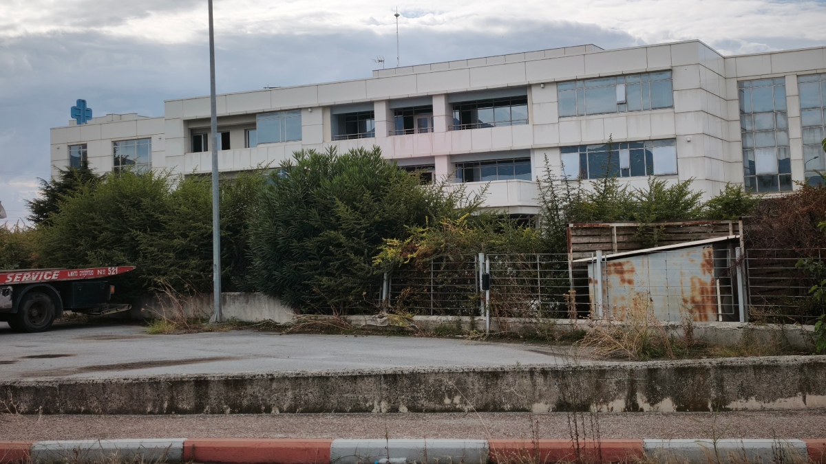 Θεσσαλονίκη: “Παρέλαβα τη μητέρα μου σε κώμα” – Σοκάρουν οι καταγγελίες για την ιδιωτική κλινική
