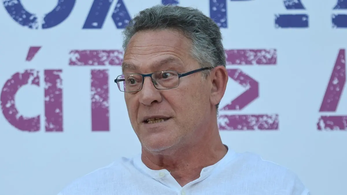 Αρβανίτης για AfD: «Η ευθύνη βαραίνει Μερτς, Φον ντερ Λάιεν και την ευρωπαϊκή Δεξιά»