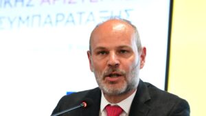 Υπουργείο Οικονομικών για Κουτεντάκη: “Η προσέλκυση επενδύσεων, κεφαλαίων και ανθρώπινου δυναμικού στη χώρα δεν είναι κομματική υπόθεση, είναι εθνική”