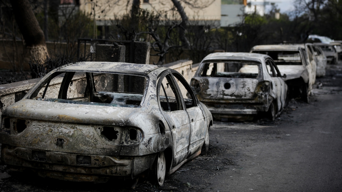 Φωτιά στο Μάτι: Απορρίφθηκε το ελαφρυντικό του πρότερου σύννομου βίου για τρεις κατηγορούμενους