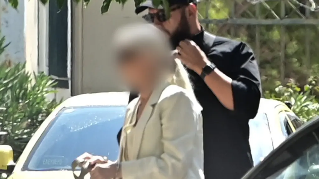 Υπόθεση Μαζωνάκη: Η κόρη των δύο γιατρών επιβεβαίωσε ότι η Γάκα της έκανε πλασμαφαίρεση