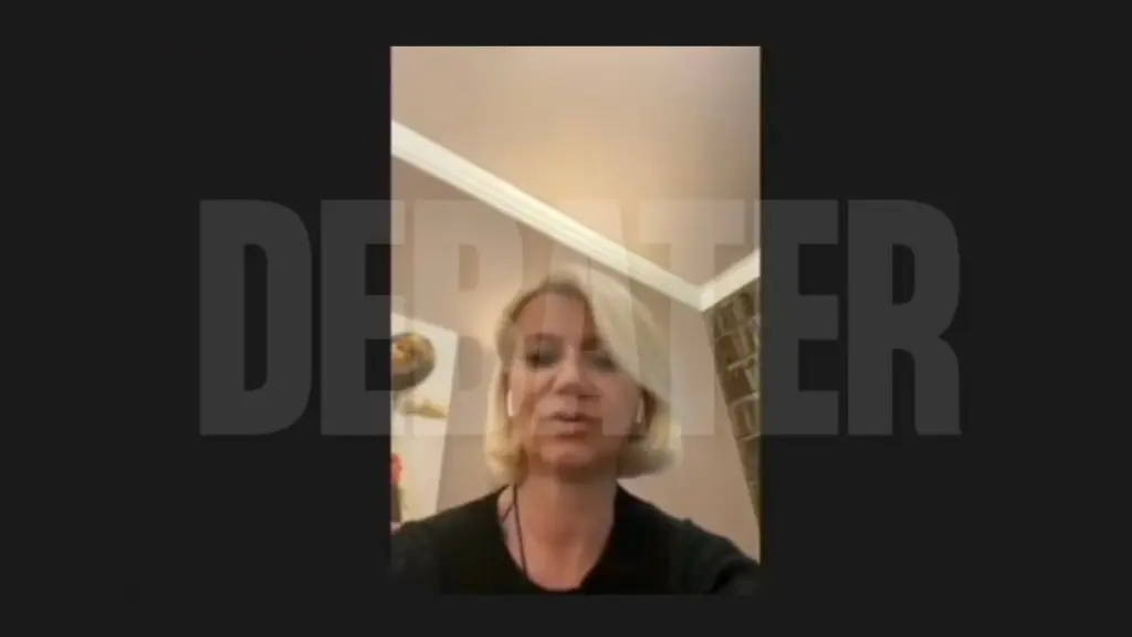 Αποκλειστικό DEBATER: Η γιατρός του ιατρείου στο Κολωνάκι περιέγραφε το μηχάνημα πλασμαφαίρεσης ως «detox»