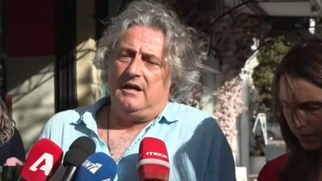 Μαζωνάκης: Στην Ευελπίδων ο υπνοθεραπευτής που έλαβε τη φωτογραφία του – «Θέλω να συμβάλω»