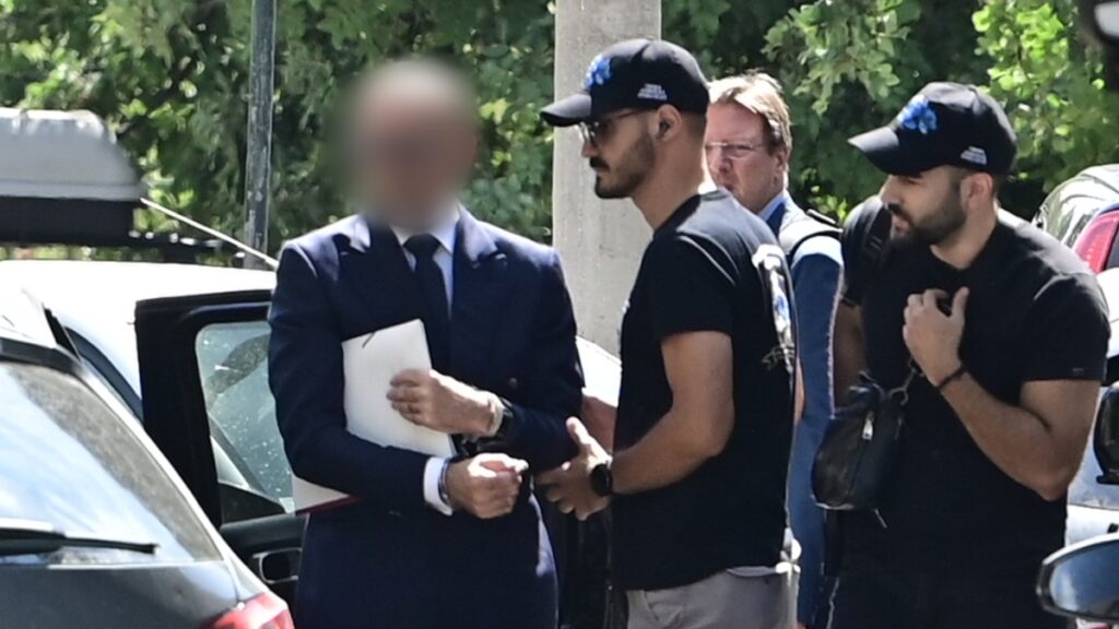Θάνατος Μαζωνάκη: “Θα προσβάλλουμε άμεσα το ένταλμα προσωρινής κράτησης” λένε οι δικηγόροι των κατηγορούμενων γιατρών
