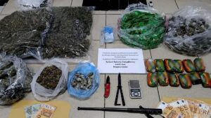 Θεσσαλονίκη: Εξαρθρώθηκε σπείρα διακίνησης ναρκωτικών – Συνελήφθησαν οκτώ άτομα (βίντεο)