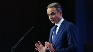 Μητσοτάκης στην 90ή ΔΕΘ: Επίδομα 500 ευρώ στο Δημόσιο, «Σπίτι μου 3», 400 ευρώ στους συνταξιούχους, μερική κατάργηση τεκμηρίων