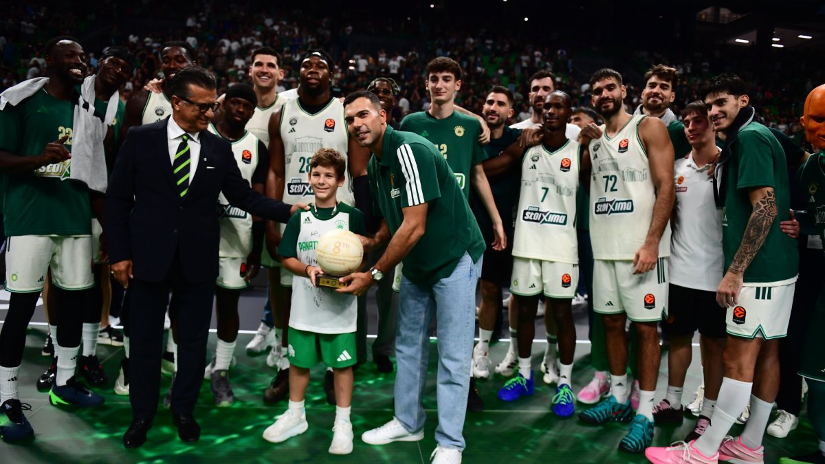 Παναθηναϊκός – ΠΑΟΚ 87-81: Οι «πράσινοι» κατέκτησαν το τουρνουά «Παύλος Γιαννακόπουλος»