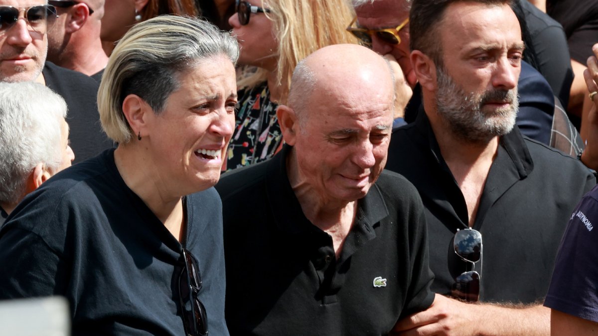 Ραγίζει καρδιές ο πατέρας του Γιώργου Μαζωνάκη: «Το παιδί μου δεν έρχεται πίσω – Τώρα είναι αργά»