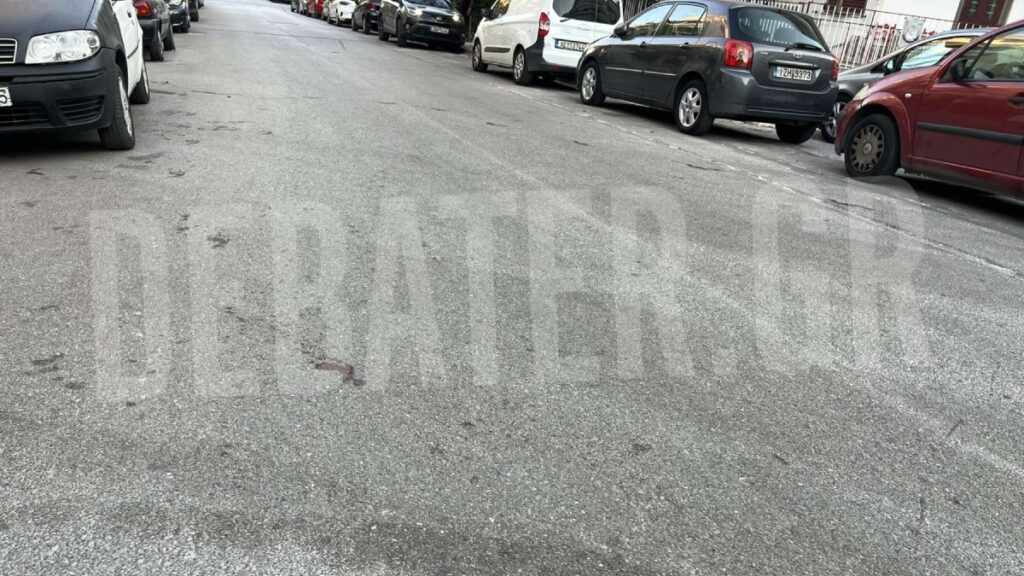 Πατήσια: Πυροβόλησαν 55χρονο στο πόδι την ώρα που έβγαινε από το σπίτι του (φωτογραφίες)