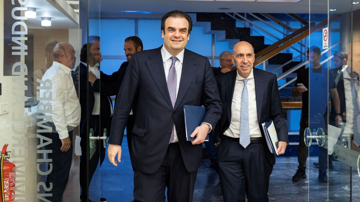 Πιερρακάκης: “Εξαντλούμε τα περιθώρια στήριξης των επιχειρήσεων”