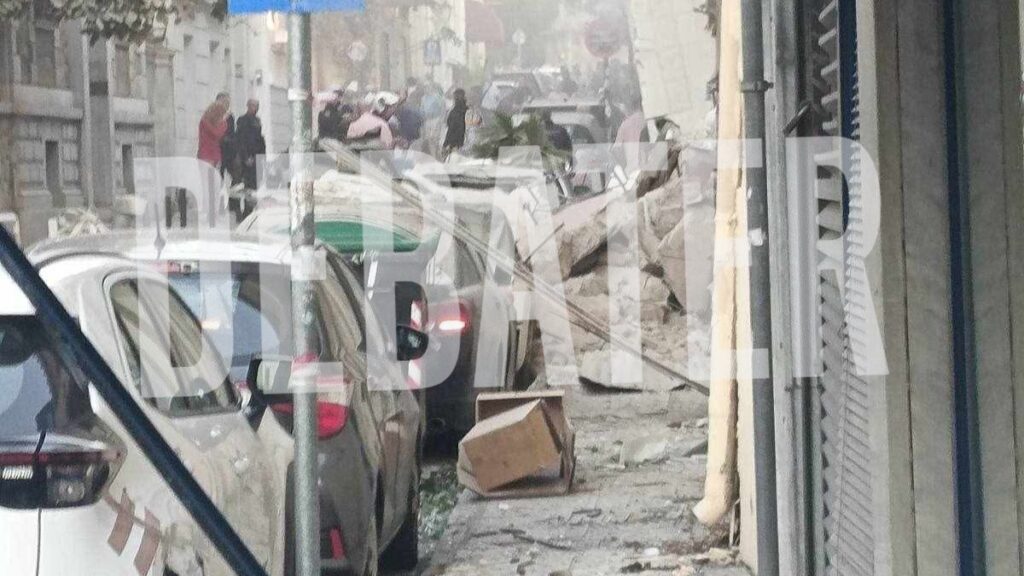 Έκρηξη σε κτήριο στην Πλάκα – Ακούστηκε σε όλο το κέντρο