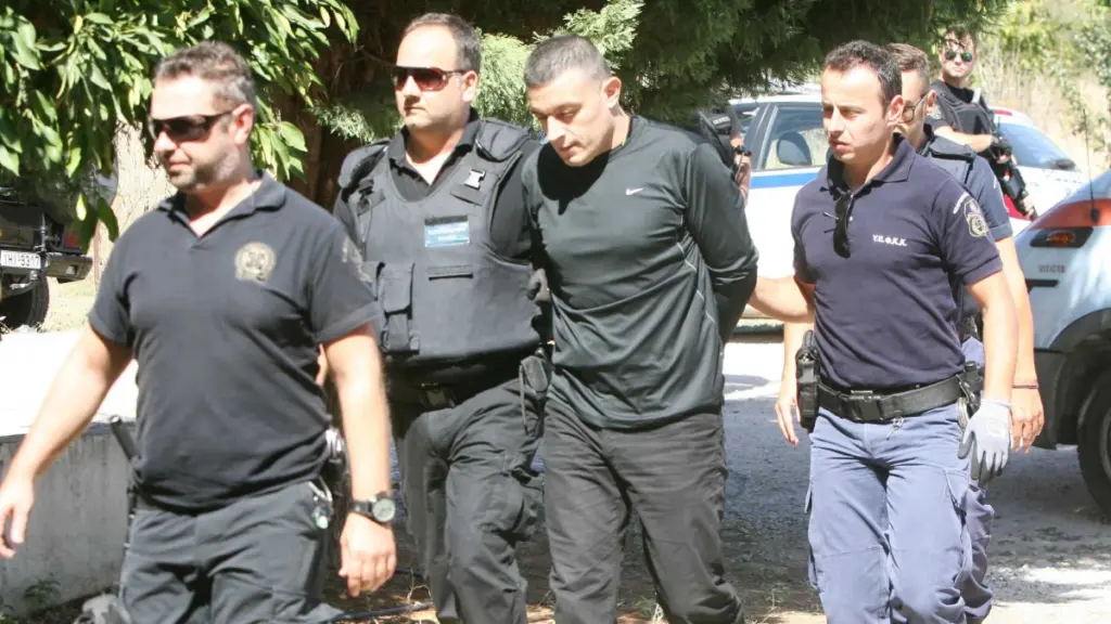 Αλκέτ Ριζάι: Χαμένα τα ίχνη του για τρίτη ημέρα – “Τον αναζητάμε σε όλη την Ελλάδα” λέει η Δημογλίδου