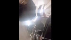 Τρόμος σε Boeing 737 στο Ιράν: Έσκασε ελαστικό μετά την απογείωση – Έκτακτη επιστροφή στο αεροδρόμιο