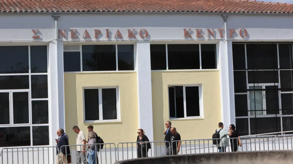Δίκη για τα Τέμπη: Ολοκληρώθηκαν οι καταθέσεις των συγγενών των μηχανοδηγών της εμπορικής αμαξοστοιχίας