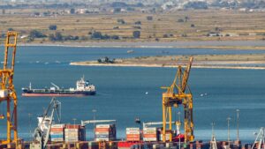 Θεσσαλονίκη: Μεθυσμένος ναυτικός απείλησε με μαχαίρι συνάδελφό του σε πλοίο