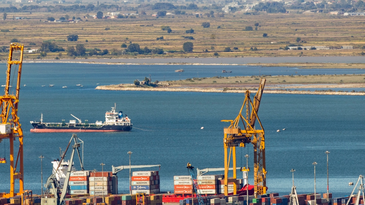 Θεσσαλονίκη: Μεθυσμένος ναυτικός απείλησε με μαχαίρι συνάδελφό του σε πλοίο