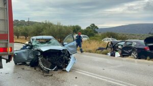 Σοβαρό τροχαίο στο Ναύπλιο – Τρεις τραυματίες από σύγκρουση δύο οχημάτων