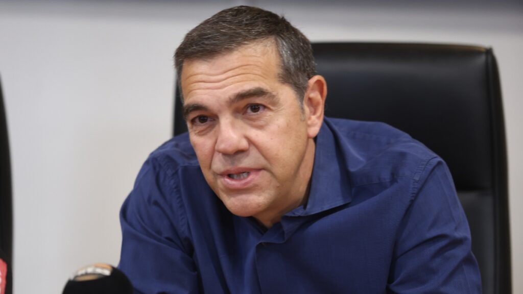  Τσίπρας: “Να αποτρέψουμε το αντεργατικό σχέδιο Μητσοτάκη για περικοπή του επιδόματος ανεργίας”