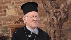 Βαρθολομαίος: «Η φύση μάς εκδικείται – Είμαστε οικονόμοι της, όχι ιδιοκτήτες»