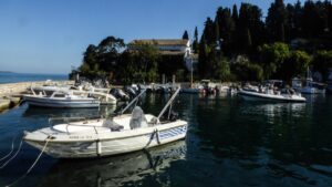 Δεμένα όλα τα αλιευτικά της χώρας λόγω της αύξησης στο ναυτιλιακό πετρέλαιο – Από 0,55 έφτασε στο 1,30 ευρώ το λίτρο