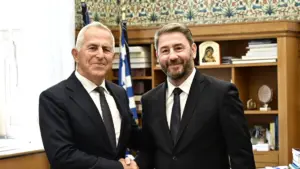 ΠΑΣΟΚ: Ο Ευάγγελος Αποστολάκης εντάσσεται στη ΚΟ του κόμματος