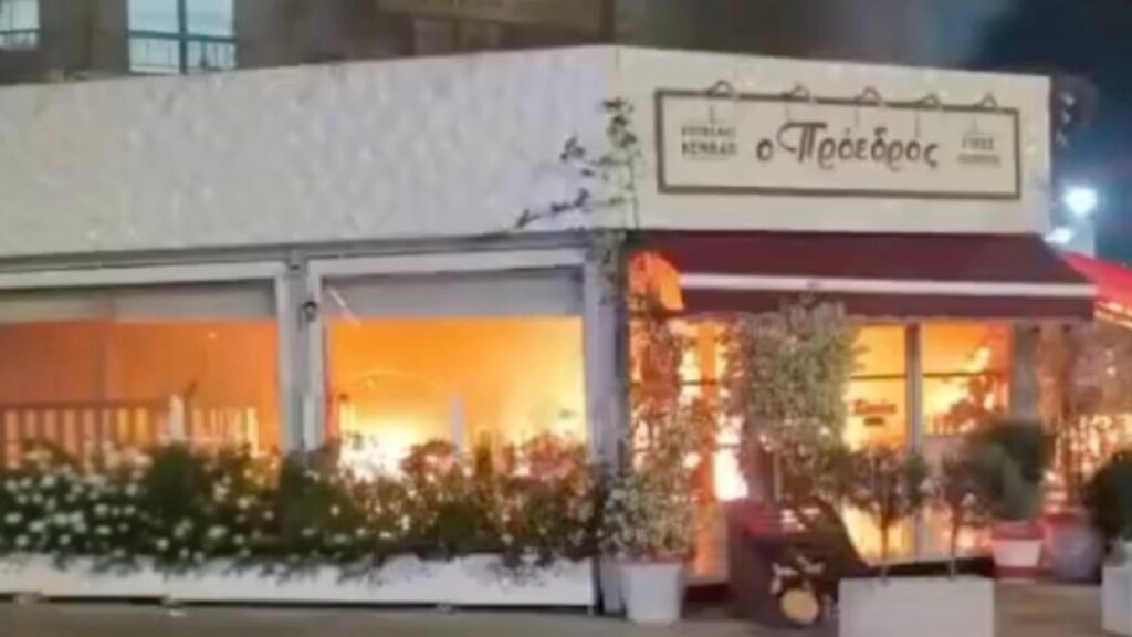 Χαϊδάρι: Επίθεση με γκαζάκι σε γνωστό ψητοπωλείο τα ξημερώματα – Δείτε βίντεο