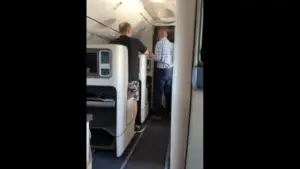 Νέα πλάνα από την πτήση τρόμου της Flydubai – “Υπάρχει γιατρός ή πιλότος;”