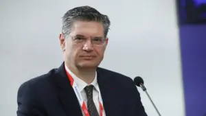Διονύσης Καλαματιανός: Παραιτήθηκε από βουλευτής και εντάσσεται στην ΕΛ.Α.Σ