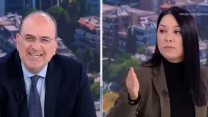 Άγριος καυγάς μεταξύ Λαζαρίδη και Γιαννακοπούλου: “Θα ψάχνετε αρχηγό το βράδυ των εκλογών” – “Είστε βούρκος, ούτε καλημέρα δεν λέμε”