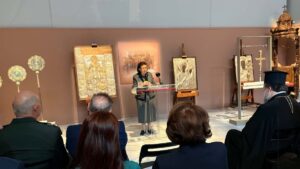 Μενδώνη για τα κειμήλια από τη Βουλγαρία: «Πήραμε θησαυρούς και δώσαμε τα οστά του Σαμουήλ – Κερδισμένη η Ελλάδα»