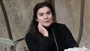 Λυδία Κονιόρδου: «Ήταν ο εφιάλτης μου» – Η παρενόχληση που βίωσε όταν ήταν παιδί
