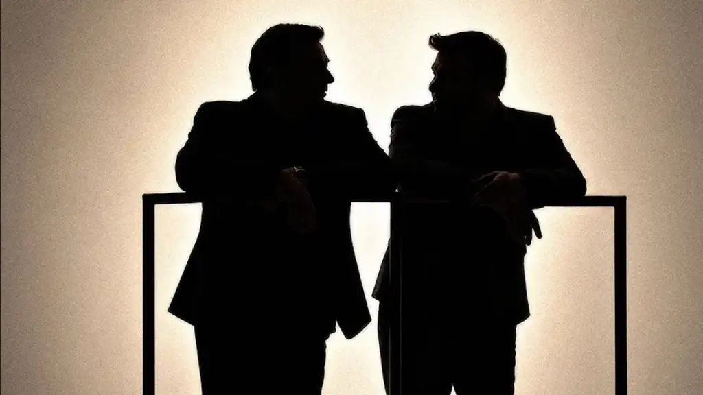 Γιώργος Σαμπάνης και Νίκος Μακρόπουλος τραγουδούν τις «Χάρτινες Αγάπες» σε ένα πρωτότυπο music video
