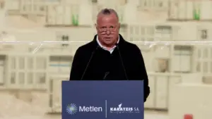 Μυτιληναίος από Λάρισα: «Δεν μπορούμε να μιλάμε για επαναβιομηχάνιση χωρίς απάντηση στο ενεργειακό κόστος»