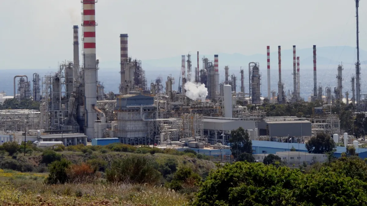Motor Oil: Έξι συλλήψεις για τη νέα έκρηξη με δύο τραυματίες