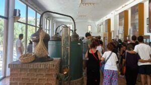 Μουσείο Βαρβαγιάννη: 25.500 επισκέπτες γνώρισαν την ιστορία του ούζου