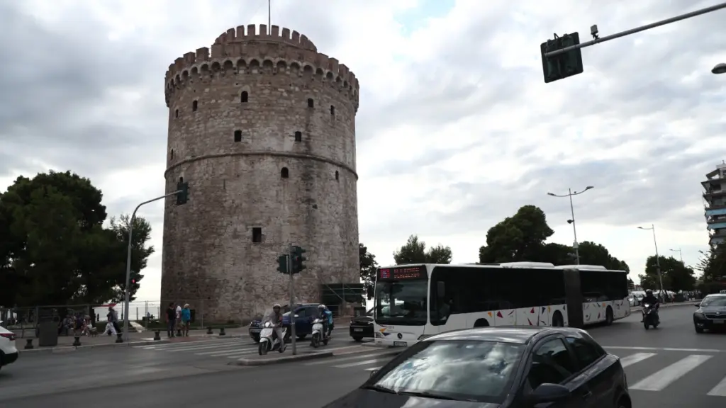 Διακοπή ρεύματος στη Θεσσαλονίκη: Στο σκοτάδι το ιστορικό κέντρο της πόλης