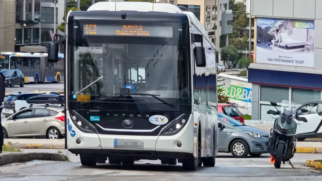 Βούλα: Εσωτερική διερεύνηση από την ΟΣΥ για τη φονική παράσυρση γυναίκας από λεωφορείο στη Βουλιαγμένης