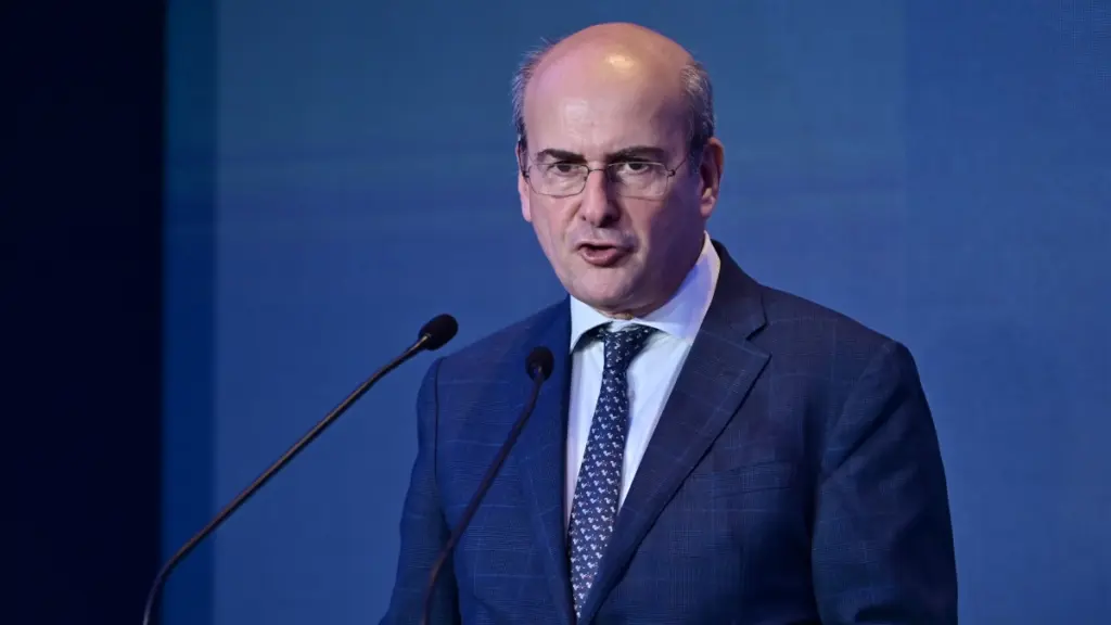 Χατζηδάκης: “Οι 4 προτεραιότητες για βιώσιμο και ποιοτικό τουρισμό – Προς νέο ρεκόρ τουριστικών αφίξεων και εισπράξεων το 2026”